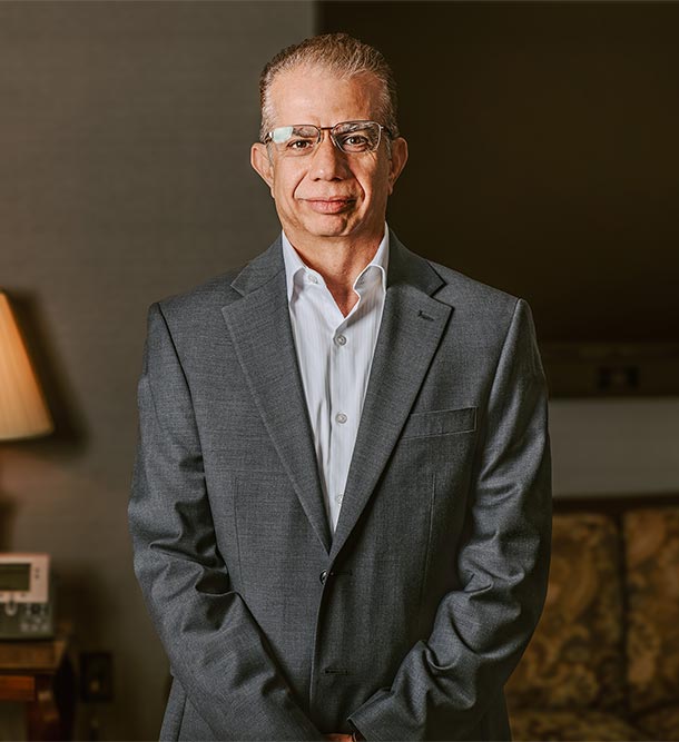 Headshot photo of Steven Chabra